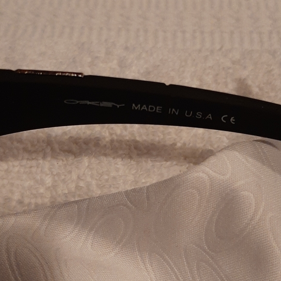 OAKLEY sunglasses - Picture 4 of 11
